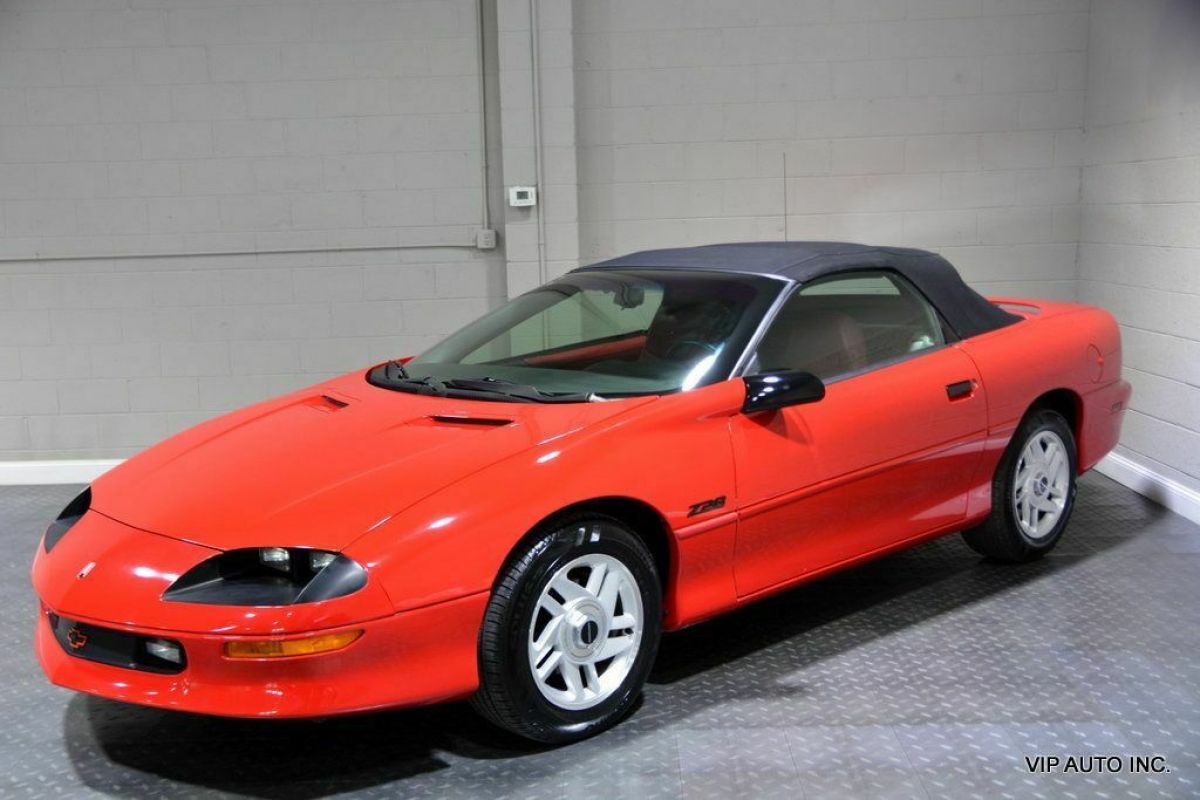 1994 Chevrolet Camaro 2dr Convertible Z28 - photo 2