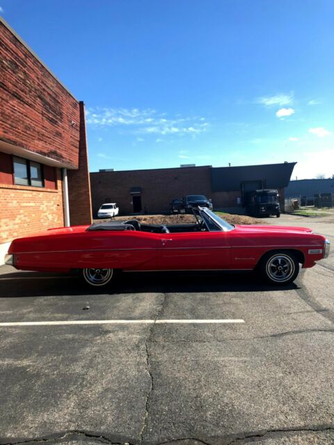 Red Convertible 2dr Coupe 1968 Pontiac Bonneville w/ 35,094 Miles 1968 Pontiac Bonneville