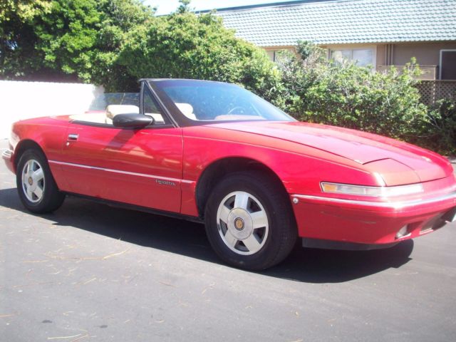 1990 Buick Reatta - photo 2
