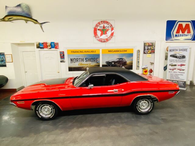 1970 Dodge Challenger - 340 ENGINE - SUPER CLEAN - SEE VIDEO - photo 5