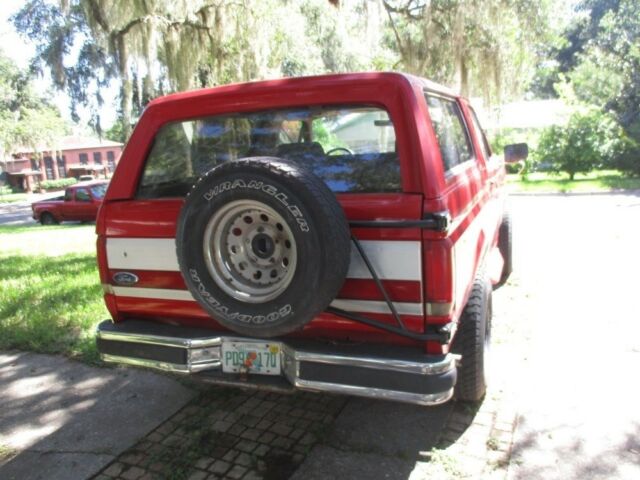 1988 Ford Bronco Eddie Bauer-We Finance $145/per month-4x4-AC-From - photo 2