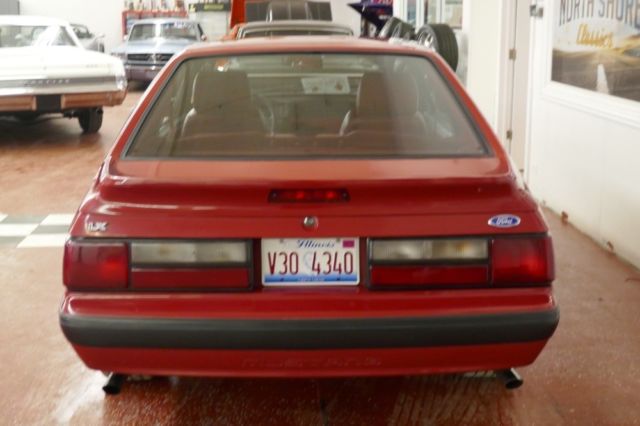 1989 Ford Mustang - LX - HATCHBACK- - photo 4