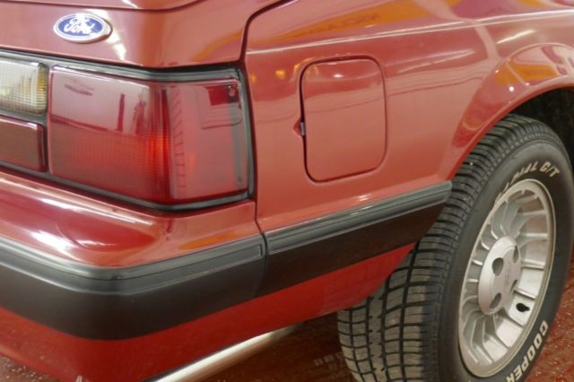 1989 Ford Mustang - LX - HATCHBACK- - photo 5