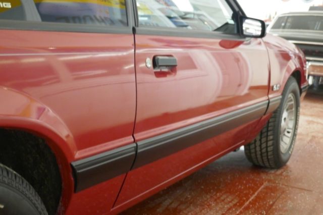 1989 Ford Mustang - LX - HATCHBACK- - photo 6