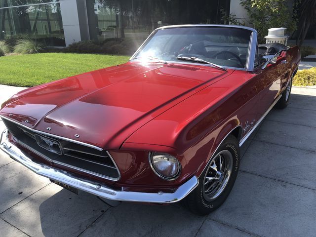 1967 Ford Mustang Convertible - photo 2