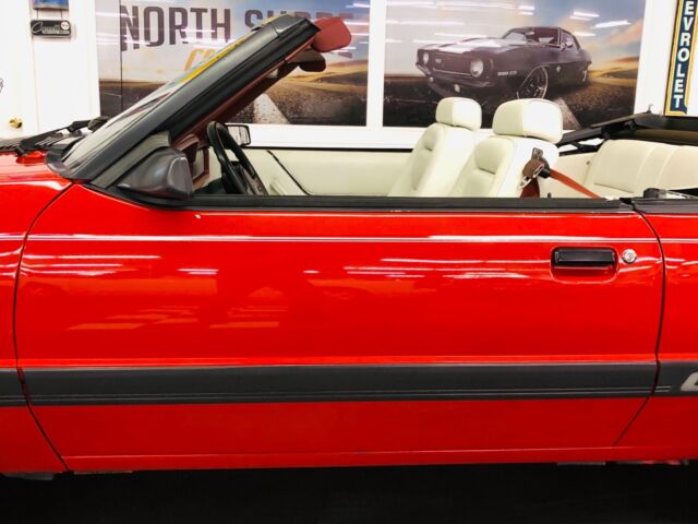 1986 Ford Mustang - GT CONVERTIBLE - LOW MILES - SEE VIDEO - photo 13