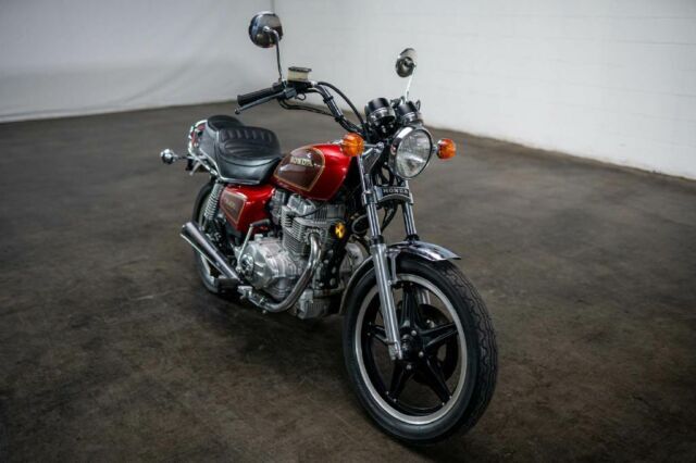 Red Honda CM400A with 834 Miles available now! 1981 Honda CM400A 50871