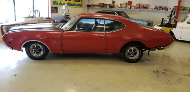 red oldsmobile 442 with 77,610 Miles available now! 1969 Oldsmobile 442 2 door hard top