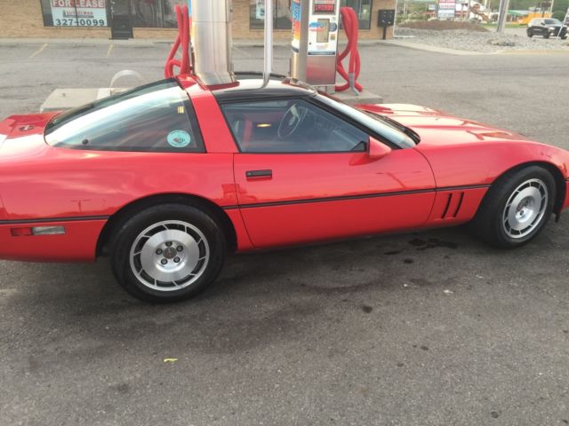 Red on Red 1987 Chevy Corvette Clean 1987 Chevrolet Corvette
