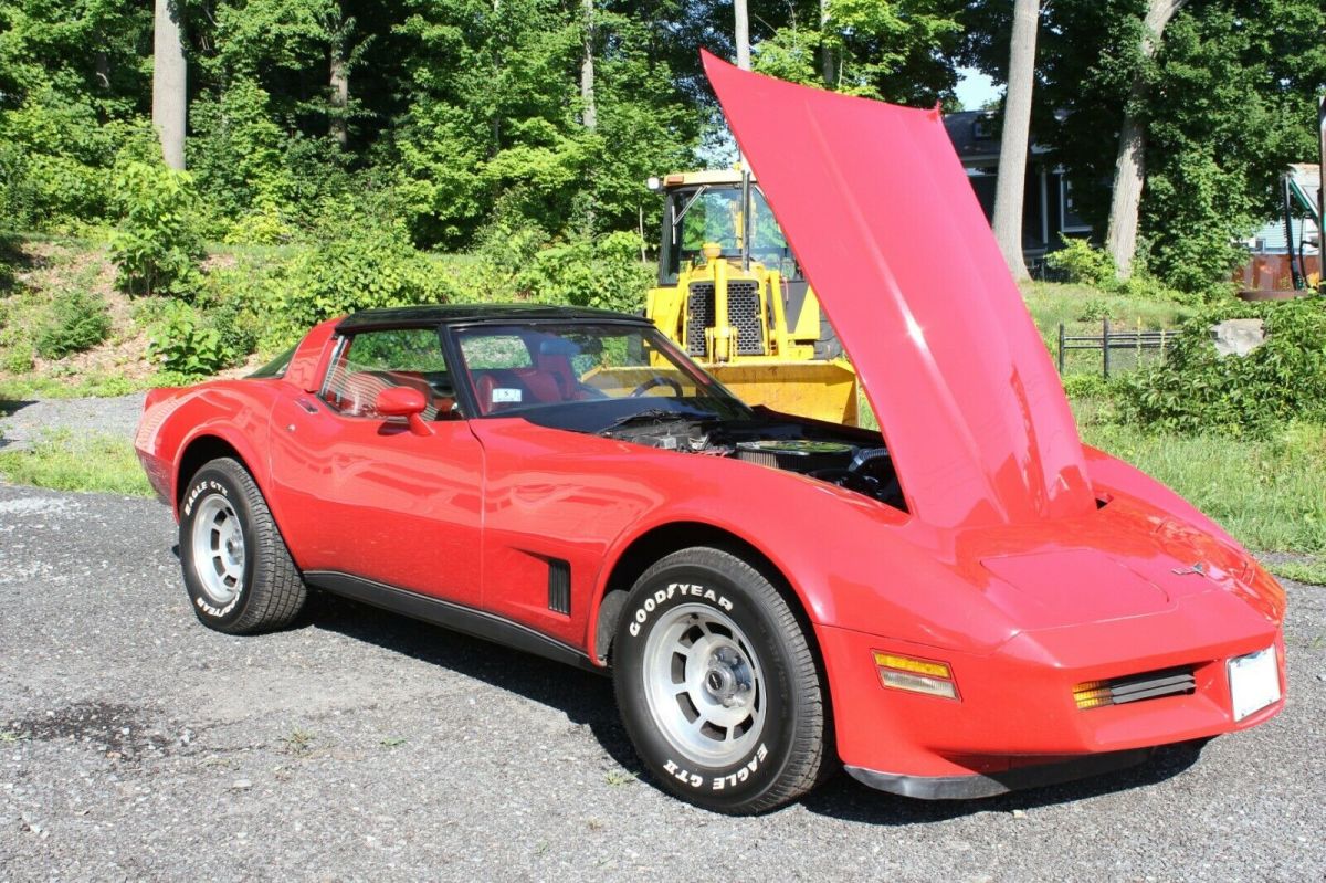 1980 Chevrolet Corvette - photo 2