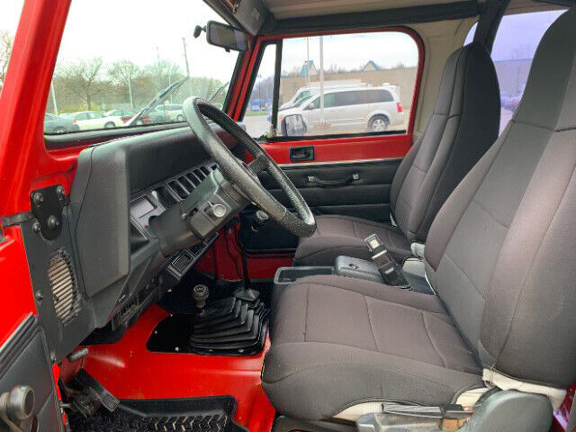 1993 Jeep Wrangler YJ 4WD New Tires Southern 4.0L 5 Speed Manual 101k Miles - photo 6