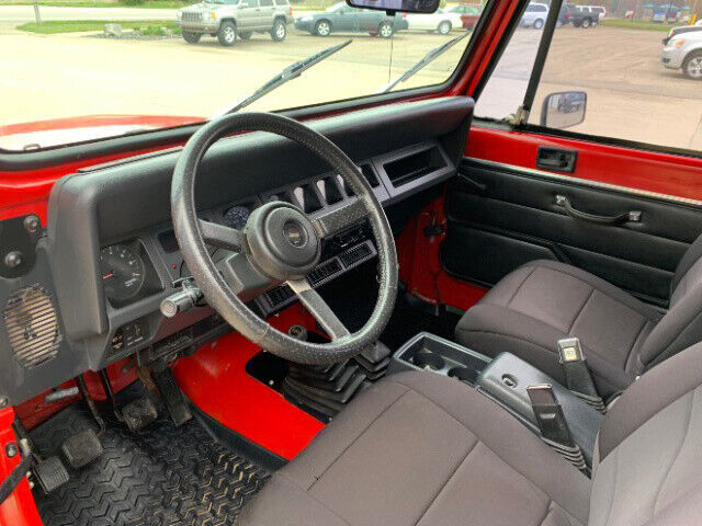 1993 Jeep Wrangler YJ 4WD New Tires Southern 4.0L 5 Speed Manual 101k Miles - photo 7