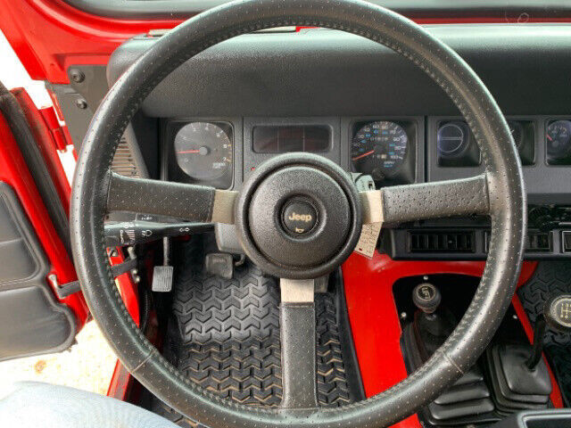 1993 Jeep Wrangler YJ 4WD New Tires Southern 4.0L 5 Speed Manual 101k Miles - photo 9