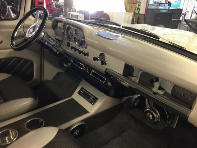 1958 Ford F-100 Custom Drive & Show - photo 6