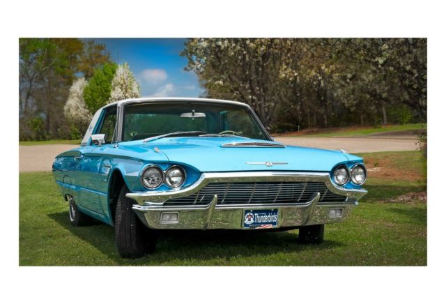 1965 Ford Thunderbird