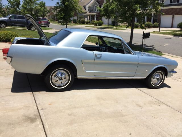1965 Ford Mustang - photo 3