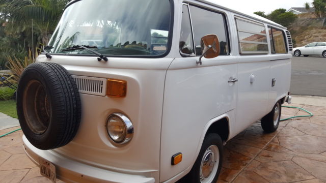 1977 Volkswagen Bus/Vanagon - photo 2