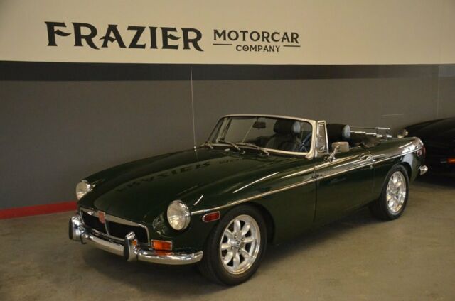 REFURBISHED CHROME BUMPER MGB with AIR CONDITIONING 1972 MG MGB