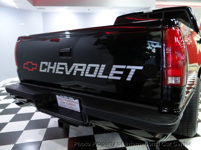 1990 Chevrolet C/K Pickup 1500 Reg Cab 117.5" 454 SS - photo 4