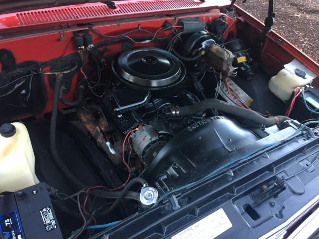1987 Chevrolet C/K Pickup 2500 Scottsdale K-20 4X4 5.7 Liter Fuel injected - photo 11