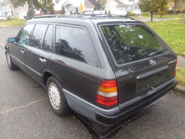 1987 Mercedes-Benz 300-Series W124 300TD - photo 3