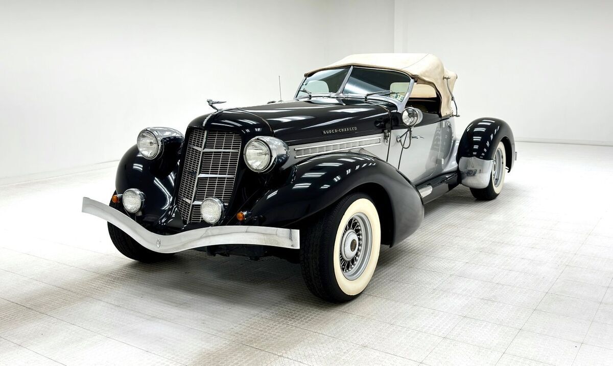 1935 Auburn 851 Speedster Replica - photo 13