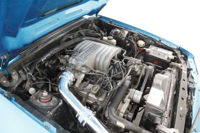 1987 Ford Mustang GT - photo 11