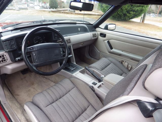1992 Ford Mustang GT CONVERTIBLE - photo 13