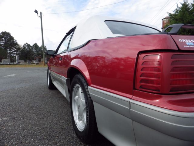 1992 Ford Mustang GT CONVERTIBLE - photo 10