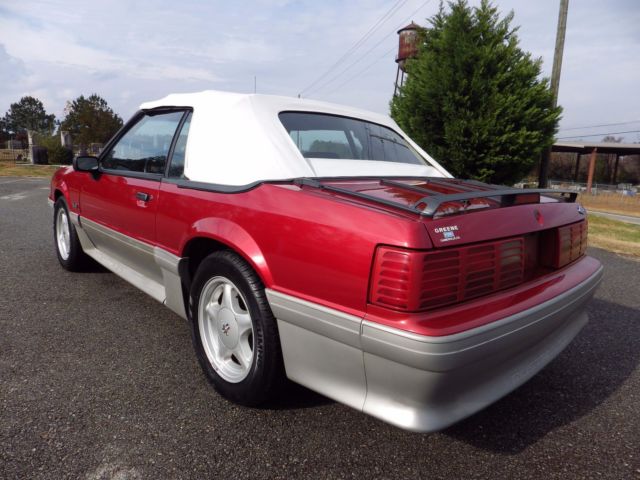 1992 Ford Mustang GT CONVERTIBLE - photo 8