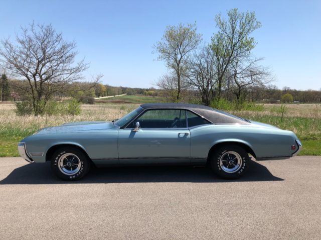 1969 Buick Riviera - photo 2