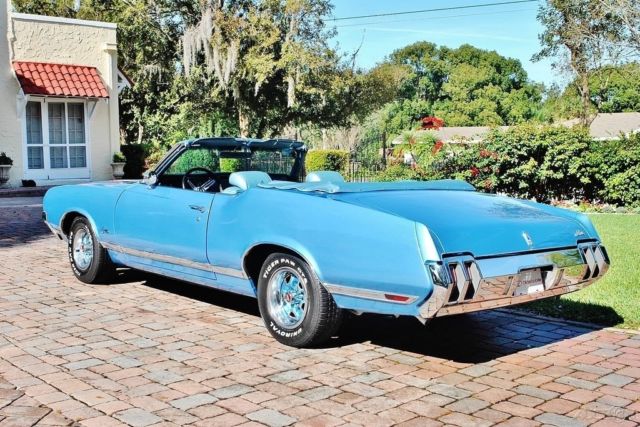 1970 Oldsmobile Cutlass Supreme Convertible, 350CI, Power Steering, Power - photo 4