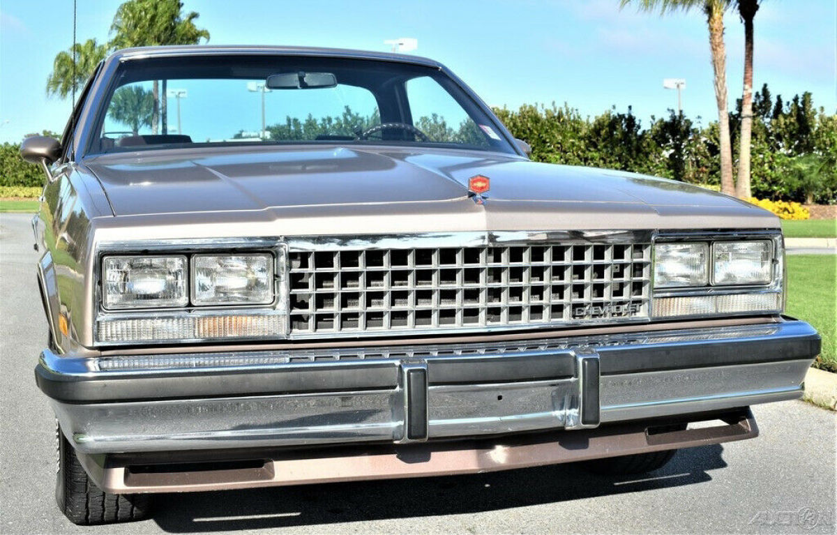 1983 Chevrolet El Camino 5.0 V8 Automatic 44k Miles mint - photo 7