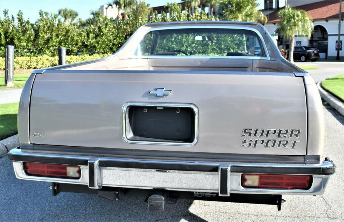 1983 Chevrolet El Camino 5.0 V8 Automatic 44k Miles mint - photo 8
