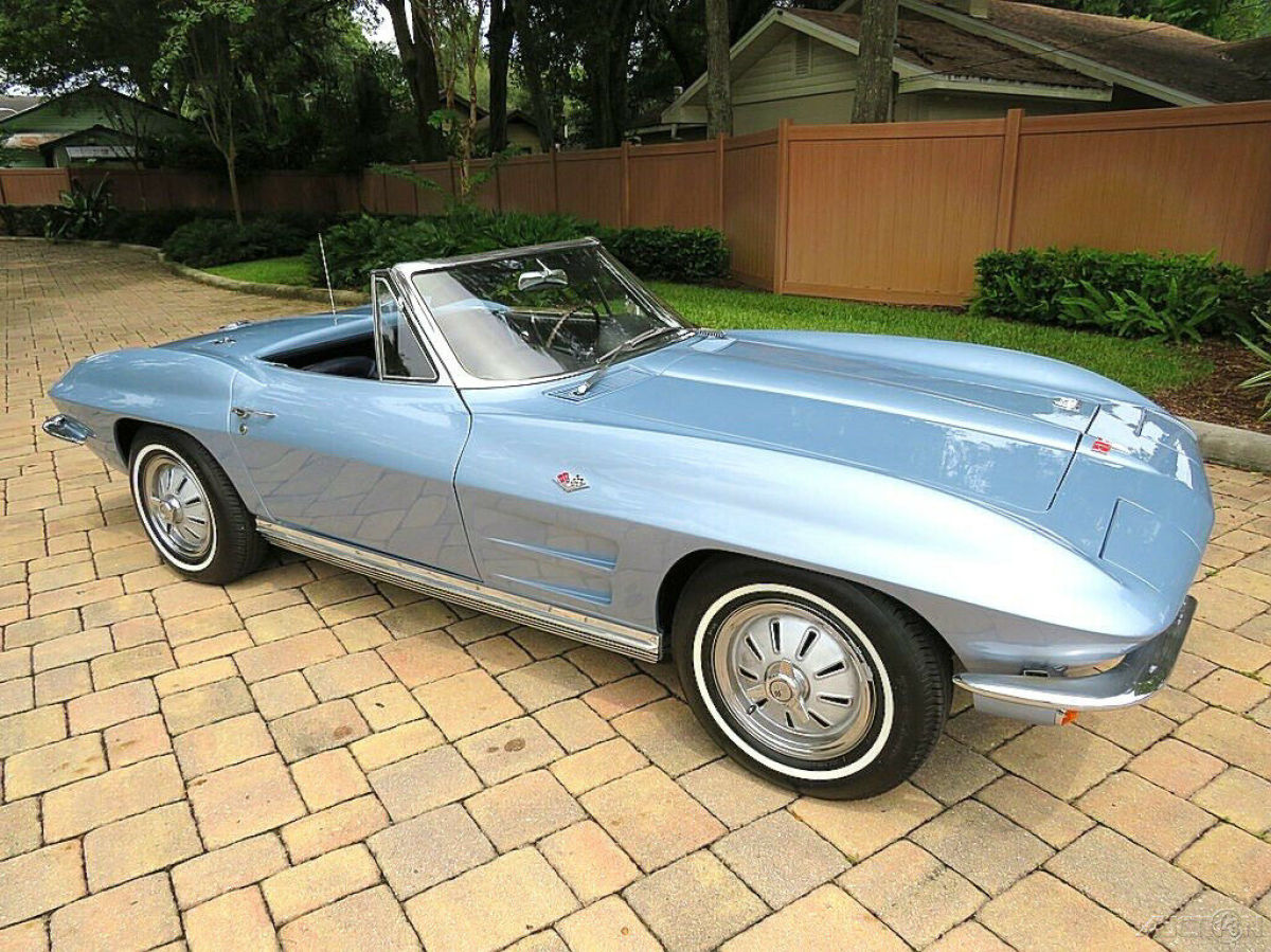1964 Chevrolet Corvette Convertible only 48k Original Miles! Super rare 4 sp - photo 2