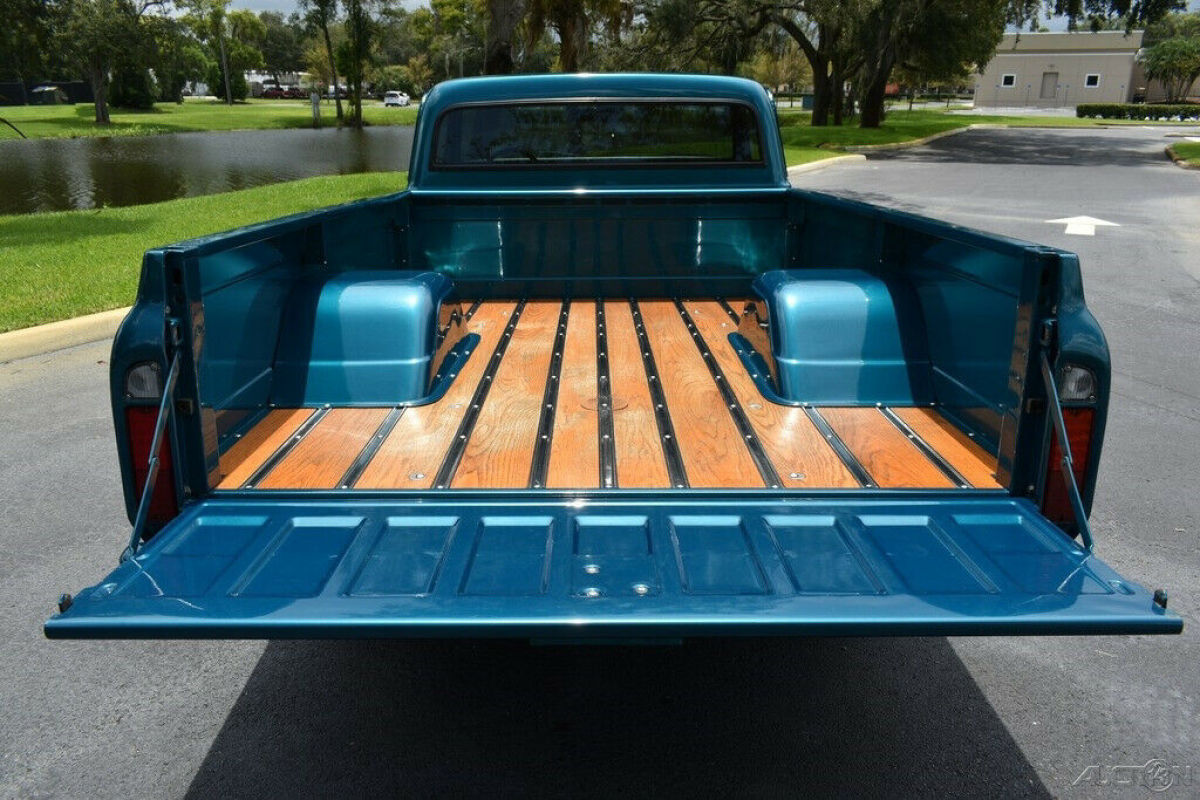 1970 Chevrolet C10 Custom Built 383 Stroker Auto - photo 9