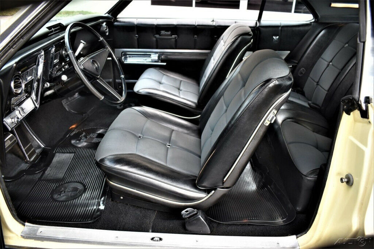1967 Oldsmobile Toronado 32k Actual Miles! Factory Air, 425ci, Auto - photo 6