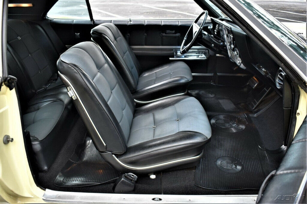 1967 Oldsmobile Toronado 32k Actual Miles! Factory Air, 425ci, Auto - photo 8