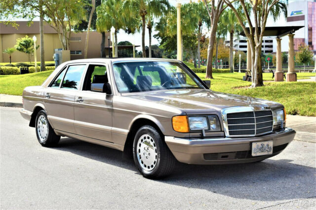 1987 Mercedes-Benz 500-Series 4 Dr - photo 2