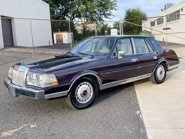 REMOTE START COLD AC CLIMATE CONTROL KEYLESS ENTRY CASSETTE PLAYER RUNS GREAT 1987 Lincoln Continental REMOTE START CLEAN AUTOCHECK ORIGINAL 56K Mls!