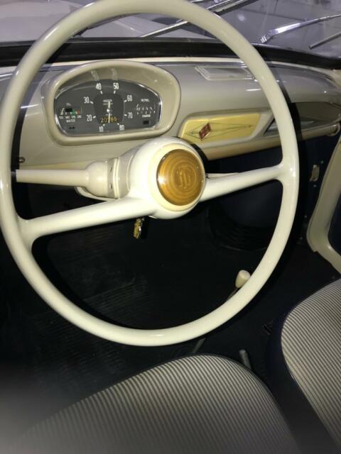 1960 Renault Other 4 DOOR - photo 9