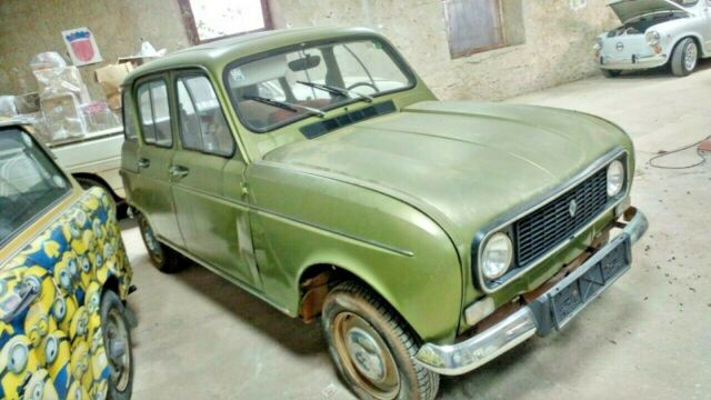 1980 Renault R4
