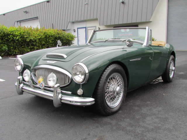 replica Equipped with Ford V8 Engine 1965 Austin Healey 3000