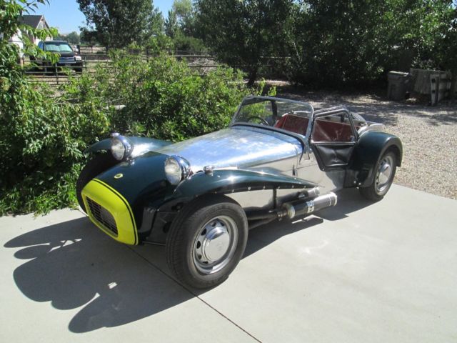 Replica of Series II Prisoner Tribute 1962 Lotus Super Seven