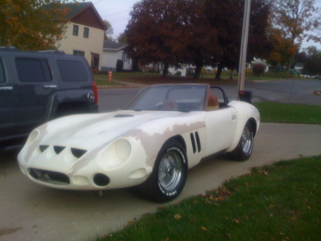 1962 Replica/Kit Makes 1962 Ferr@ri Velo Rossa Spyder 250 - photo 7