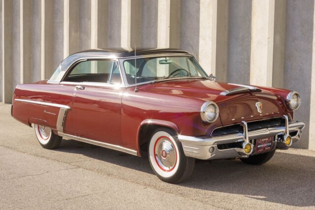 1952 Mercury Monterey Sport Coupe - photo 2