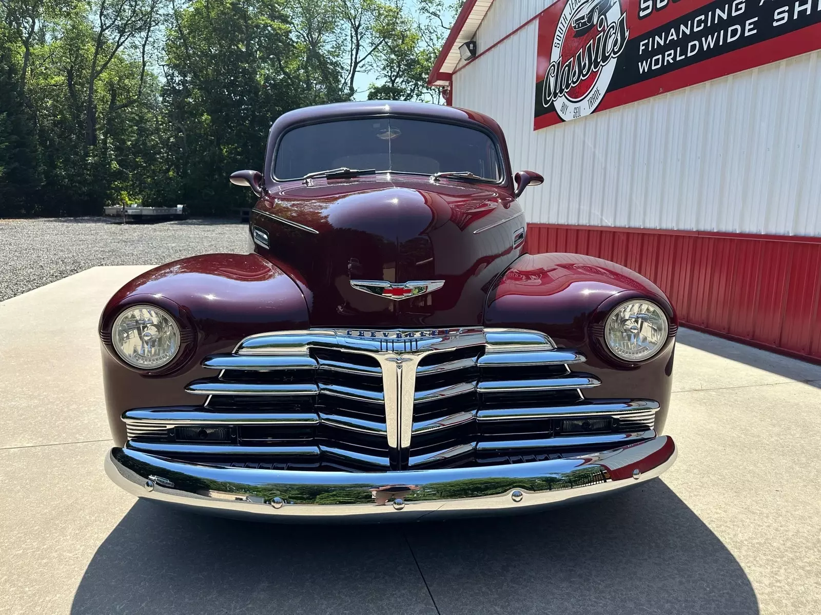 1948 Chevrolet Stylemaster Resto-Mod 350 V8 700R4 Power Steering & Brakes-A/C - photo 4