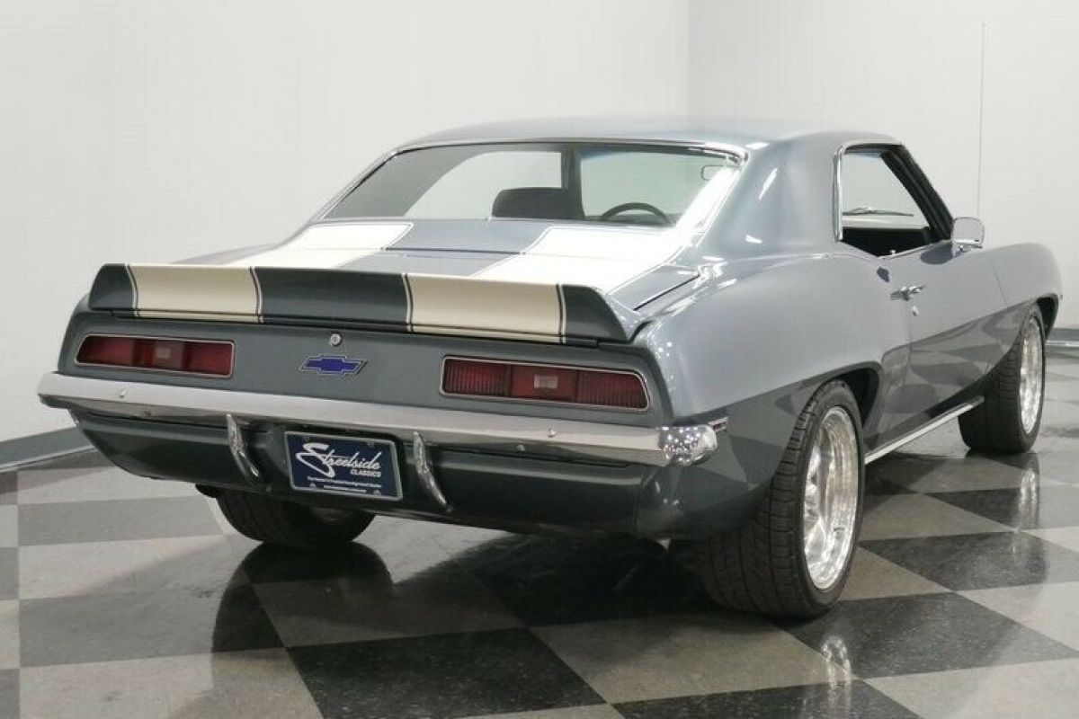 1969 Chevrolet Camaro 502 Restomod - photo 13