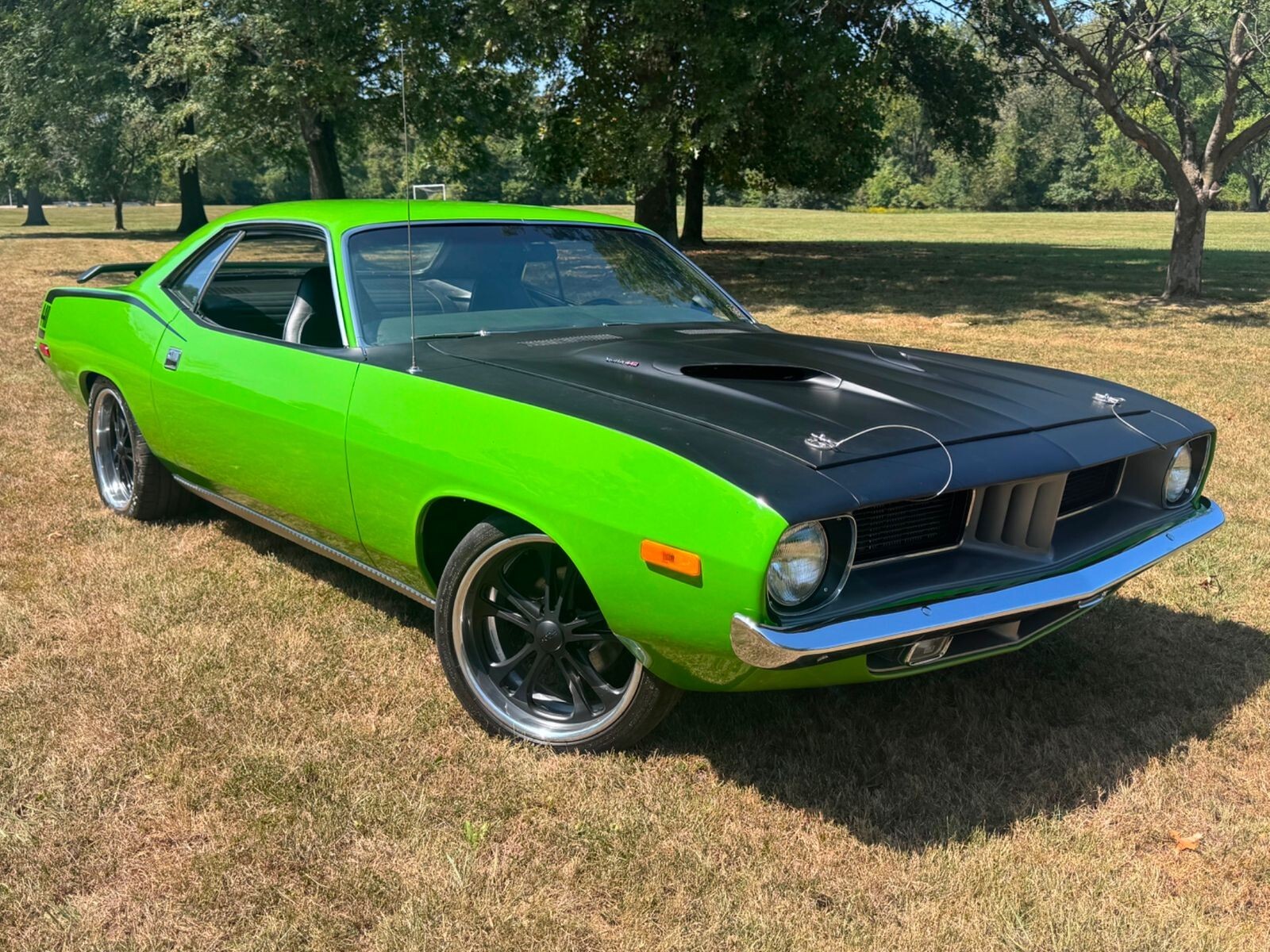 1973 PLYMOUTH BARRACUDA RESTOMOD - photo 6