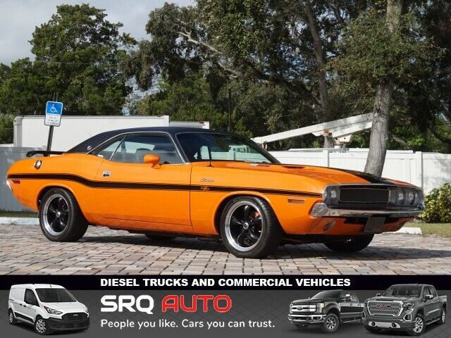 Restomod Challenger R/T Clone ONLY 954 Miles built 440, Holley, 727 Auto Trans 1970 Dodge Challenger R/T Clone